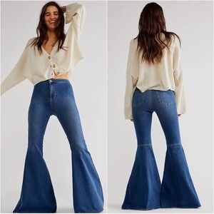 Free People • just float on flare wide bell bottoms sz 27